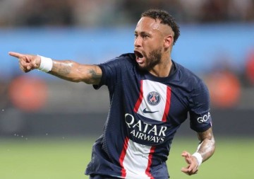 内马尔父亲:我儿最好的时期在巴黎,只是缺少欧冠冠军