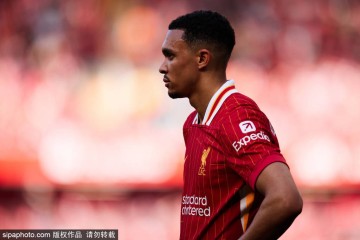 震动足坛!阿诺德转投皇马尘埃落定,利物浦火速扶正21岁“太子”布拉德利!