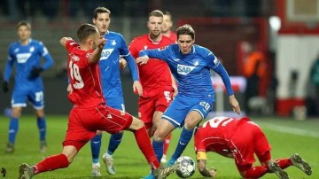 德甲中游卡位战!不来梅主场迎战柏林联合,攻防核心博弈定走势