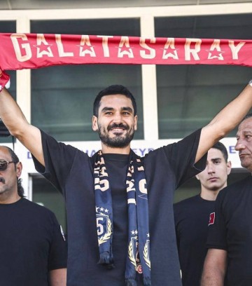 京多安离队,曼城王朝再添一终结