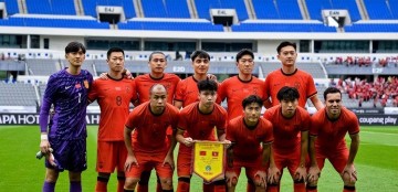 中国男足球员刘凯源两次助攻，欧冠主场比利亚雷亚尔战平尤文