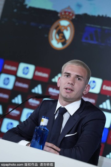 帕尔马租借克雷马斯基:年轻中场的意甲新征程与未来潜力