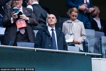 重磅!热刺俱乐部官方宣布:列维结束25年主席任职生涯