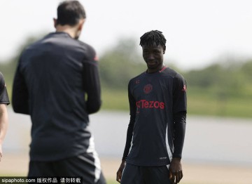 曼联刮起青春风暴！马里小妖科内租借练级，下一个巨星？