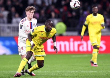 周六028 法甲｜南特vs里昂：主场韧性VS连胜势头！防反攻坚VS高位逼抢