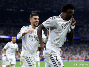 维尼修斯双响造红牌!姆巴佩破门伤退,皇马3-1黄潜重返西甲第一