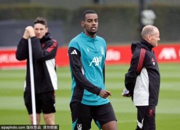 利物浦夏季转会双响炮:从埃基提克到伊萨克的惊人操作