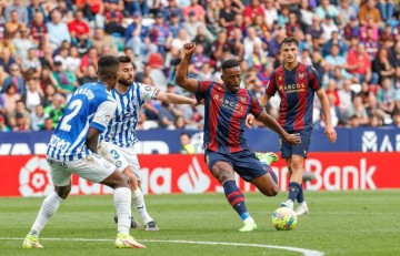 周日031 西甲：阿拉维斯VS皇马 预测分析