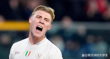 霍伊伦在拿波里重生：永久转会仅是形式，曼联或将目送又一意甲锋霸