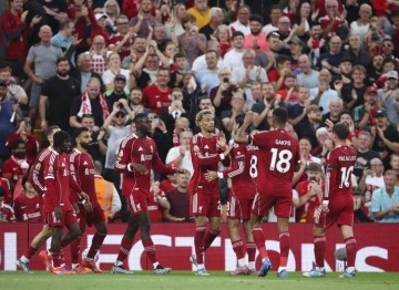 哈曼:利物浦的防守端太过脆弱,同时也失去了阿诺德的威胁球能力