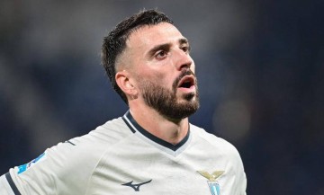 一日意甲最新动态:米兰成本赛季夺冠最大热门,国米积极锁定18岁潜力新星