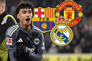 曼联签新中场恐突破1亿转会费大关!曝巨头考察左闸,被誉为德国坎塞洛