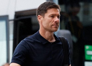 突发！欧冠生死战成最后通牒，皇马已秘密接触两大名帅！