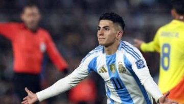 马德里竞技疯狂引援,强化阵容冲击西甲巴萨皇马