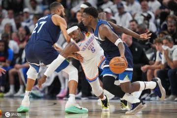 华子30+9亚历山大仅14分 森林狼狂胜雷霆总分1-2