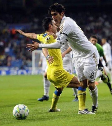 欧冠新军帕福斯的上限在哪里?十三年前,有一个黑马打进欧冠八强,也来自塞浦路斯