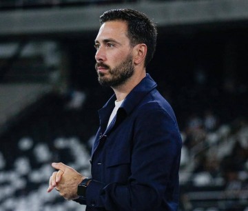 皇马有望启用安切洛蒂之子执教,切尔西帅位动荡 马雷斯卡或接掌曼城