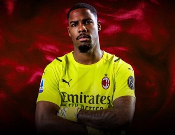 曼联明年欲免费补强后防,米兰门神拜仁铁卫成目标!省钱买新中场