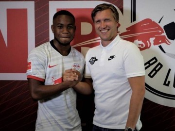 往日艰辛…25岁前卢克曼5年4队从未进球上双,加盟意甲后终于爆发