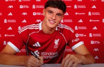 莱奥尼:非常荣幸加盟利物浦,今晚主场观看揭幕战然后开启新征程