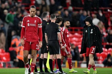 利物浦主场1-1被热刺逼平，悬崖边的热刺不容有失