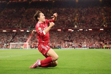 从利物浦到里昂:莫顿的跨联赛之旅与法甲的多维解读