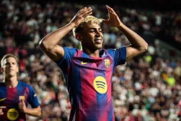 18岁亚马尔专访:梦想金球与10号责任,坦言新赛季目标超越去年18球25助