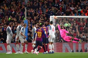 最棒的任意球?范戴克:梅西对利物浦进的那个!