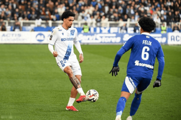 法甲对决：斯特拉斯堡主场迎战洛里昂，中下游抢分关键战！