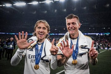 13年白衣夺6欧冠 莫德里奇世俱杯后离队 对阵皇社是魔笛告别战