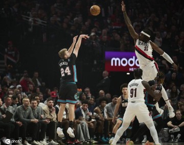 斯宾塞18分克林根13+17 灰熊不敌开拓者