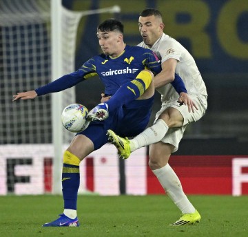 （体育）足球——意甲：那不勒斯胜维罗纳