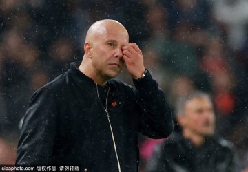 切尔西造的孽！多家英媒曝利物浦已做决定 留任斯洛特