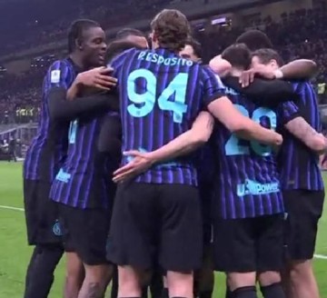 意甲冠军基本锁定！国米15轮14胜领先13分，AC米兰翻盘希望渺茫