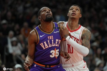 火箭在杜兰特交易中拒绝放入史密斯 他是重要建队核心