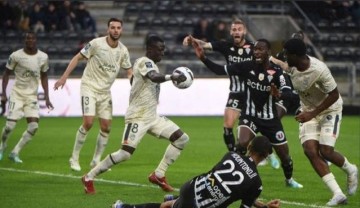 周五法甲焦点战：巴黎圣日尔曼主场迎战昂热，胜负悬念几何？