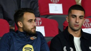 从面临清洗到绝对主力!弗里克慧眼识珠巴萨多面手彻底逆袭