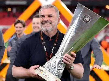 欧联-贝蒂斯0-2森林:贝蒂斯将轮换,澳波要复制热刺奇迹|前瞻