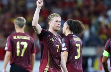 意甲4连胜！德布劳内融入遭质疑，长期看或助那不勒斯欧冠破局