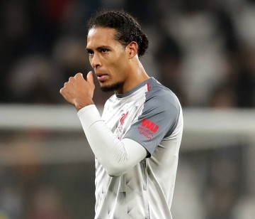 连续两场失误!昔日世一卫状态下滑,利物浦防线谁是顶梁柱?