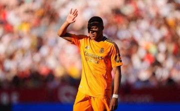 皇马2-0完胜塞维利亚:贝林厄姆破门,姆巴佩出彩锁定西甲金靴