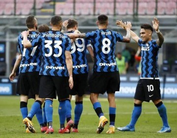 意甲:罗马VS国际米兰比分预测