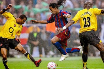 周日013意甲:卡利亚里VS罗马,罗马:客场刷分?卡利亚里:偏要搅局