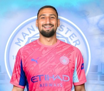 1000万欧元低了?土超豪门正式报价曼城31岁门神,多纳鲁马达成协议