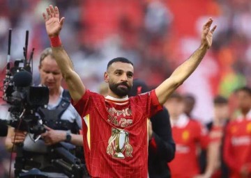 未来已定？曝萨拉赫夏窗将效力沙特，年薪约为此前利物浦的5倍