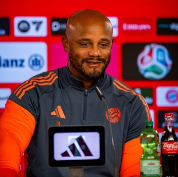 开局10连胜净胜30球!9亿豪门创造足坛新纪录 主帅加冕历史第一人