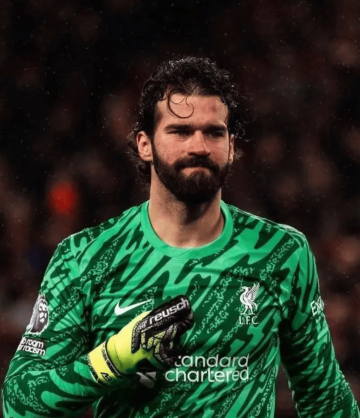 四年执念不减！利物浦再追楚阿梅尼，皇马核心坚决留守