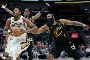 哈登20+6+10米切尔27分 锡安空砍25分骑士擒鹈鹕3连胜