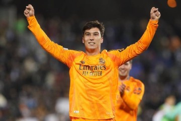 皇马锋线妖星25球创纪录!西甲半数球队竞逐全能前锋,国王杯绝杀+助攻贝林厄姆成转会筹码