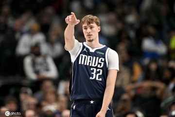 弗拉格告别慢热终于开窍？19岁他在纪录榜猛追詹姆斯